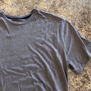 Tommy Hilfiger tee